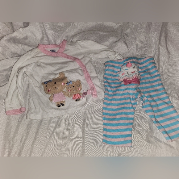 10 PC Set Newborn Lot Infant Size 0 Bundle Mix and Match Outfits $20 - Picture 5 of 6